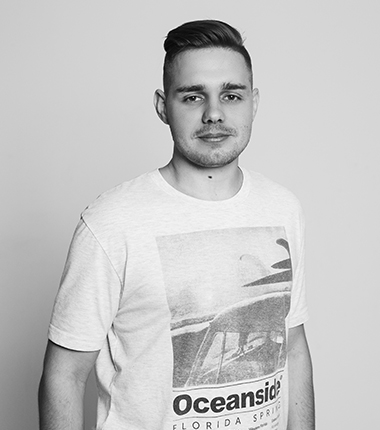 Дмитрий Новиков